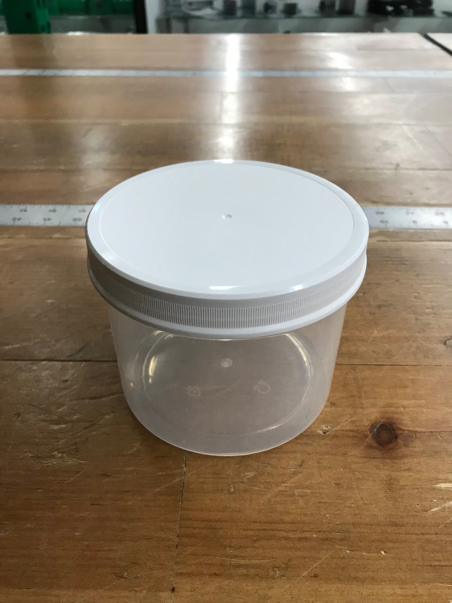 Jar Container Natural with turn lid Quart 32 oz